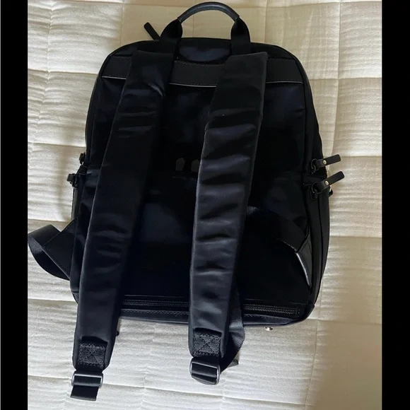 Lo & Sons beacon backpack - Picture 4 of 7